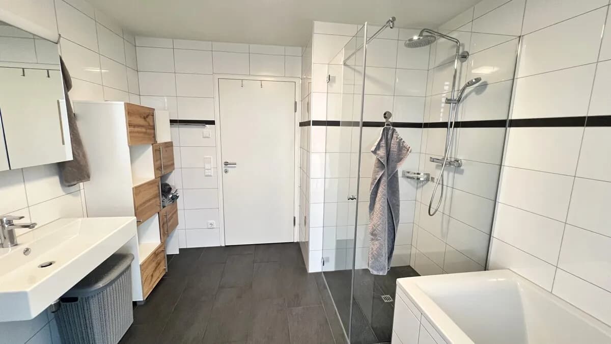 3-Zimmer-Wohnung mieten in Bregenz – 83,85 m², € 1.750 – Bild 10 von 14
