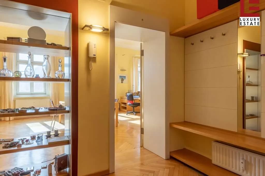 4-Zimmer-Wohnung kaufen in Klagenfurt – 174 m² – Bild 2 von 38