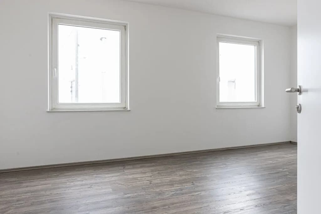 1-Zimmer-Gewerbeimmobilie mieten in Bruck an der Leitha – 20 m², € 340 – Bild 3 von 8