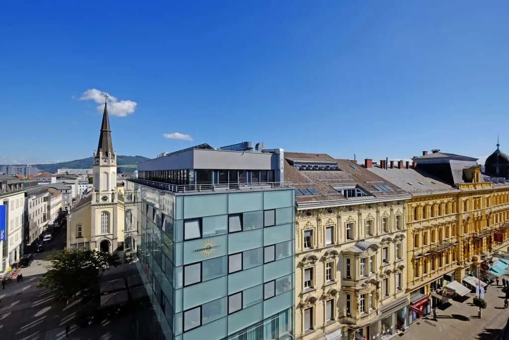 Gewerbeimmobilie kaufen in Linz – 1 234 m² – Bild 3 von 8