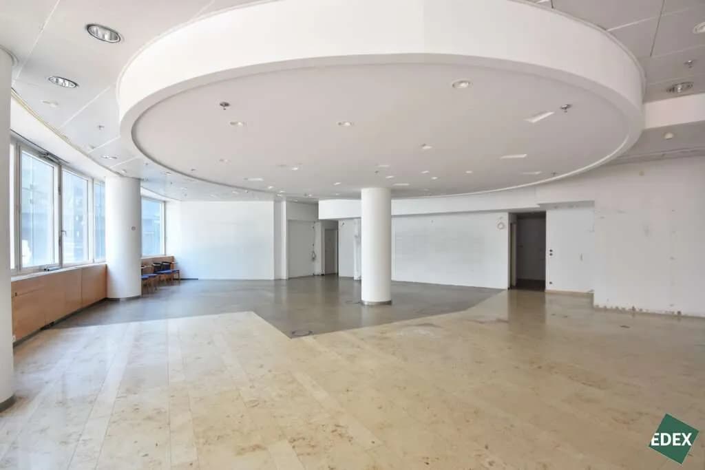 Gewerbeimmobilie mieten in Wien – 257 m², € 13 – Bild 2 von 9