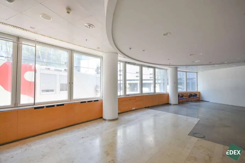 Gewerbeimmobilie mieten in Wien – 257 m², € 13 – Bild 3 von 9