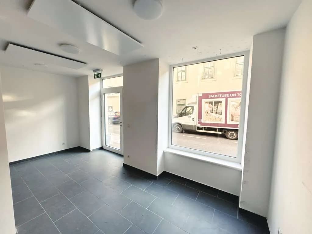 2-Zimmer-Gewerbeimmobilie mieten in Wien – 46,52 m², € 1.250 – Bild 2 von 9