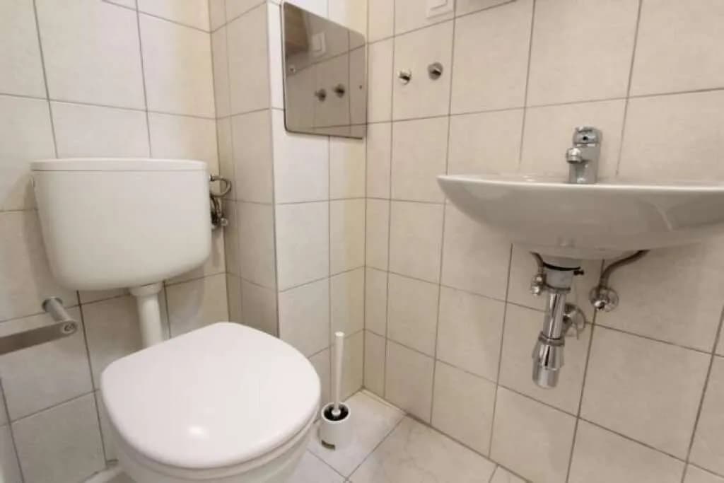 1-Zimmer-Wohnung mieten in Wien – 27 m², € 900 – Bild 8 von 9