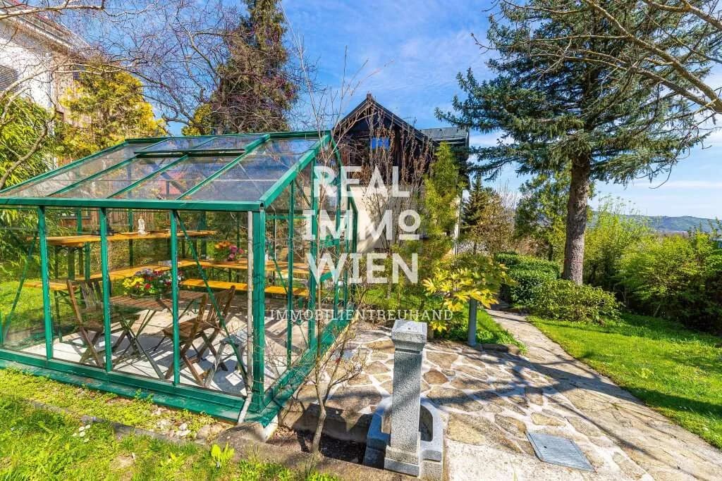 10-Zimmer-Immobilie kaufen in Tulln – 355 m², € 1.796.000 – Bild 2 von 25