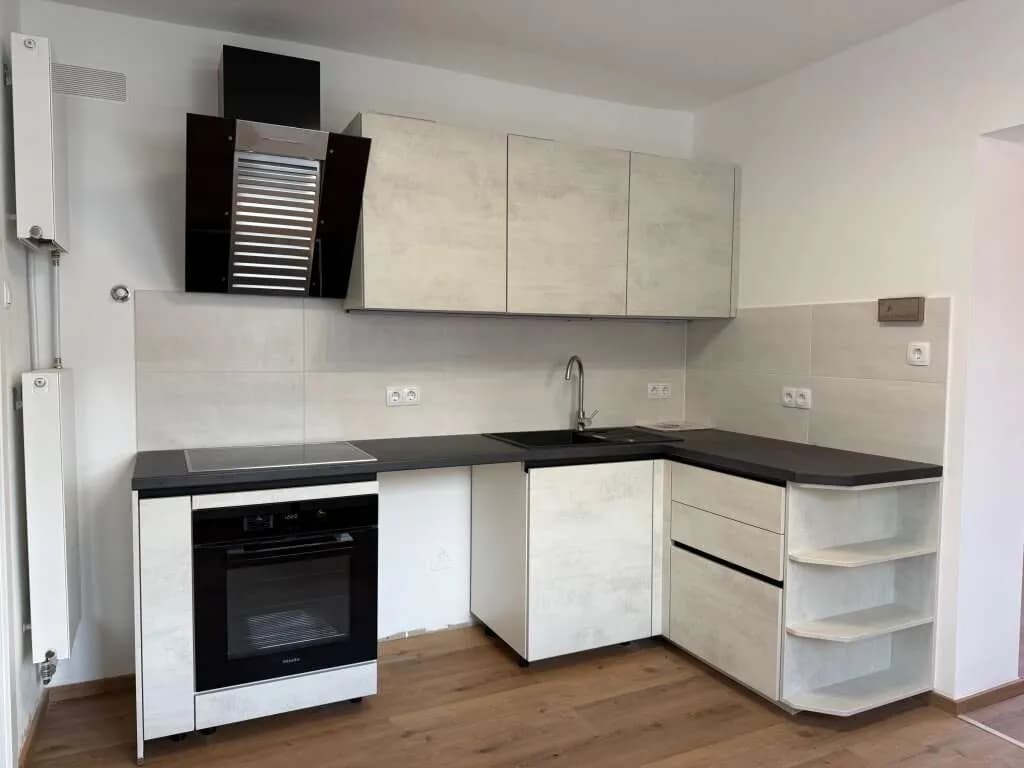 8-Zimmer-Gewerbeimmobilie kaufen in Graz-Umgebung – 180 m², € 560.000 – Bild 2 von 31