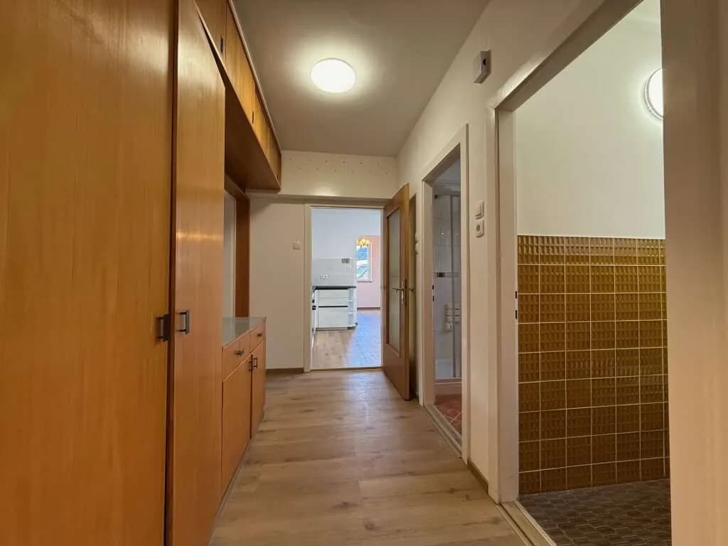 8-Zimmer-Gewerbeimmobilie kaufen in Graz-Umgebung – 180 m², € 560.000 – Bild 8 von 31