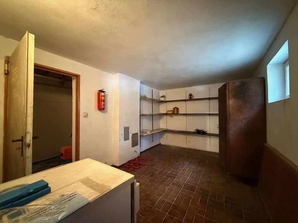 8-Zimmer-Gewerbeimmobilie kaufen in Graz-Umgebung – 180 m², € 560.000 – Bild 19 von 31