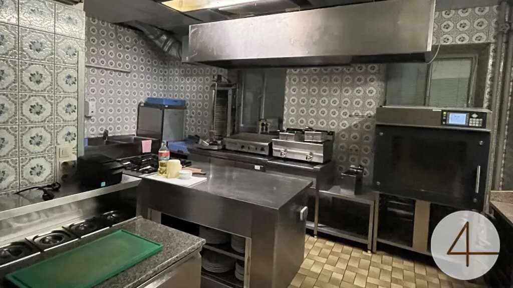 Gewerbeimmobilie kaufen in Amstetten – 1 064 m², € 498.000 – Bild 23 von 39