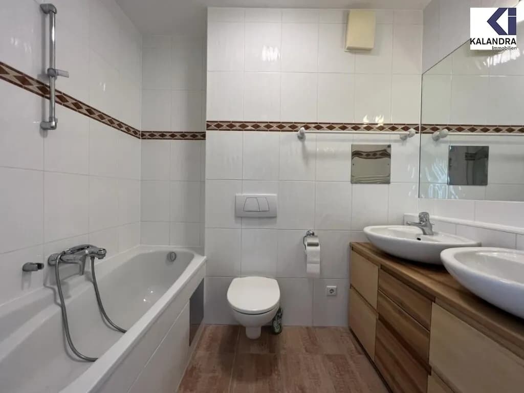 6-Zimmer-Wohnung mieten in Wien – 226,31 m², € 3.000 – Bild 13 von 32