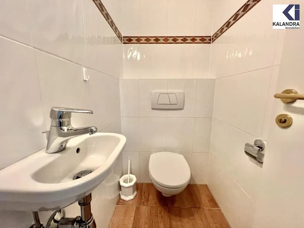 6-Zimmer-Wohnung mieten in Wien – 226,31 m², € 3.000 – Bild 17 von 32
