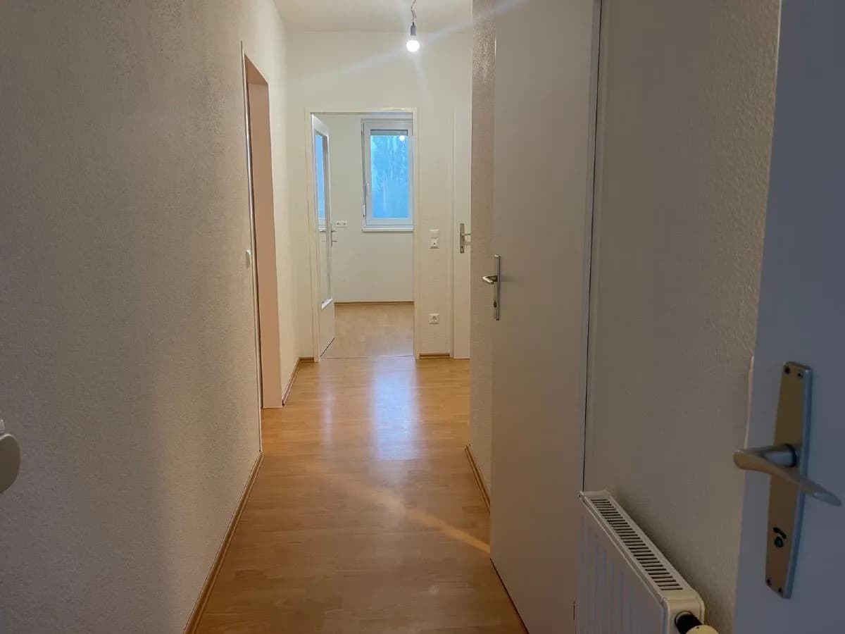 4-Zimmer-Wohnung mieten in Baden – 78,2 m², € 820 – Bild 10 von 12
