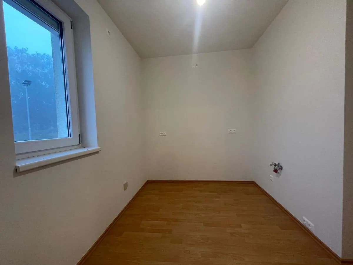 4-Zimmer-Wohnung mieten in Baden – 78,2 m², € 820 – Bild 11 von 12