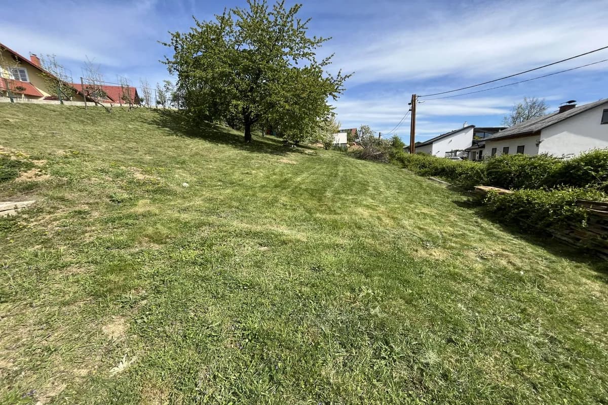 Grundstück kaufen in Graz-Umgebung – 700 m², € 195.000