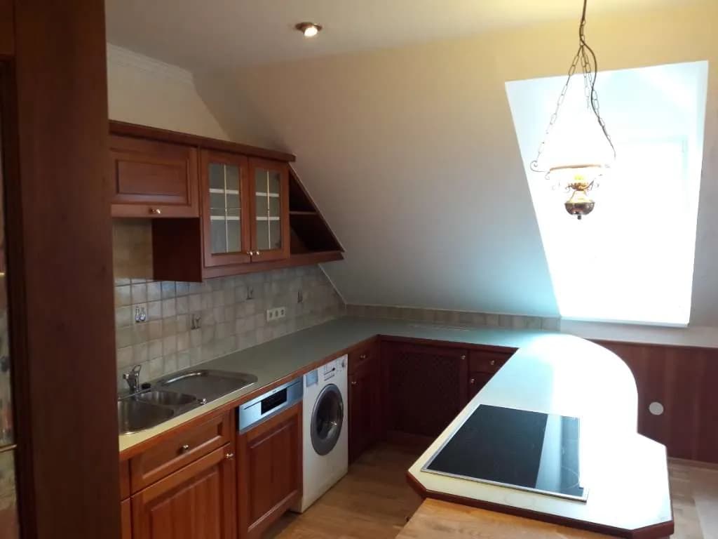 6-Zimmer-Wohnung mieten in Baden – 142 m², € 1.630 – Bild 15 von 32