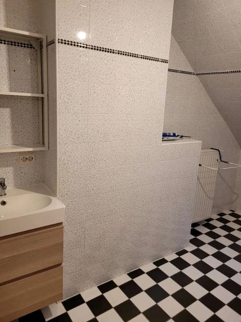 6-Zimmer-Wohnung mieten in Baden – 142 m², € 1.630 – Bild 30 von 32