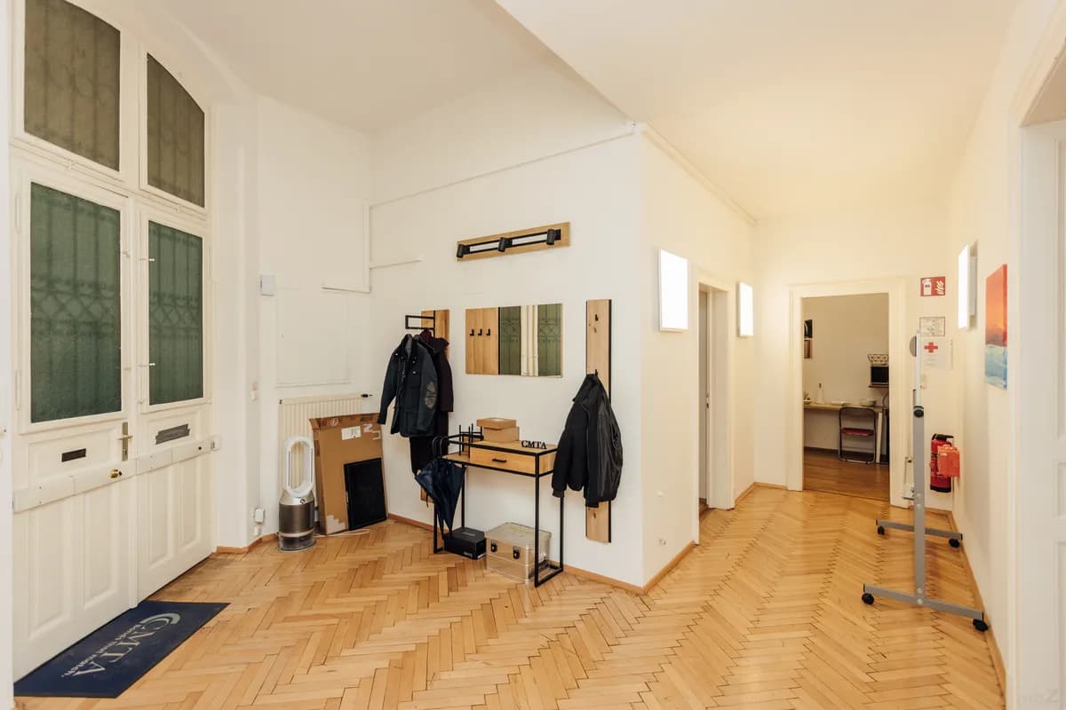 4-Zimmer-Gewerbeimmobilie mieten in Graz – 132 m², € 1.628 – Bild 3 von 17