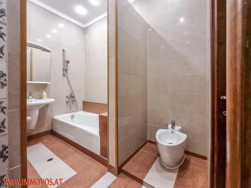 7-Zimmer-Wohnung kaufen in Wien – 212 m², € 1.700.000 – Bild 14 von 18