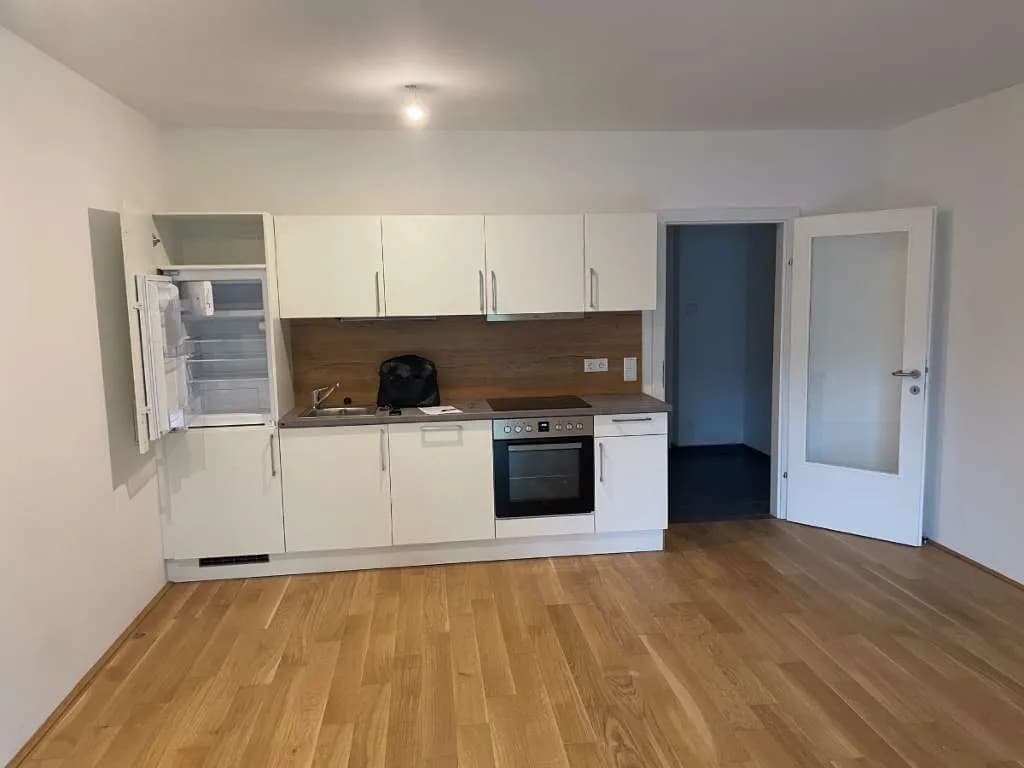 1-Zimmer-Wohnung mieten in Graz – 32 m², € 568 – Bild 1 von 8