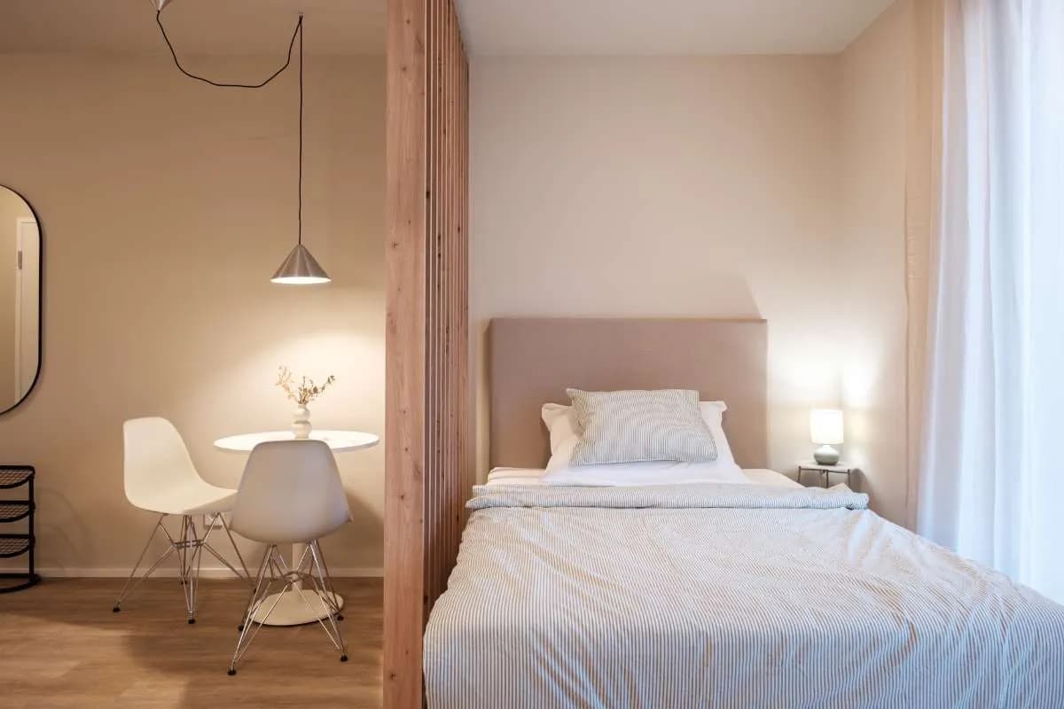 1-Zimmer-Wohnung mieten in Linz – 38 m², € 1.050 – Bild 2 von 15