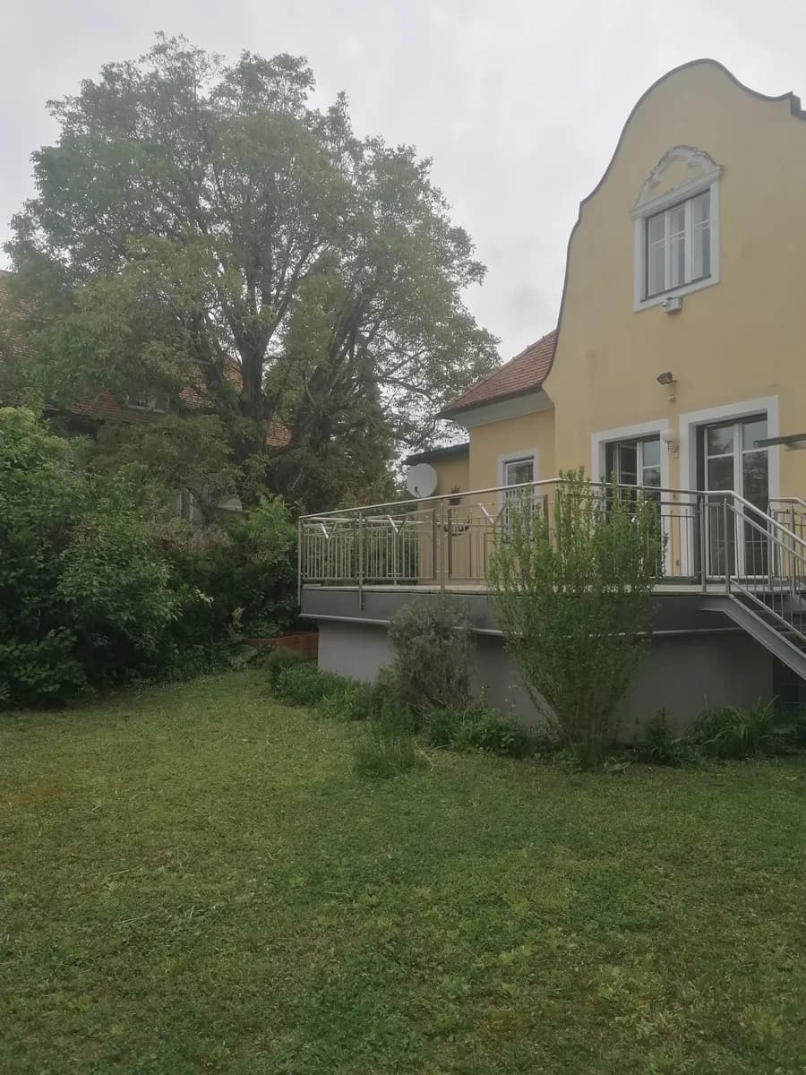 4-Zimmer-Haus mieten in Baden – 105 m², € 2.150 – Bild 2 von 17