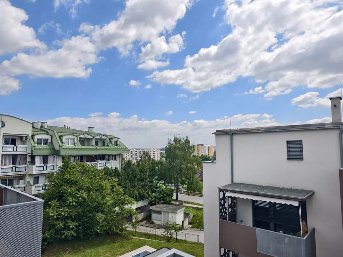 3-Zimmer-Wohnung mieten in Sankt Pölten – 66 m², € 990
