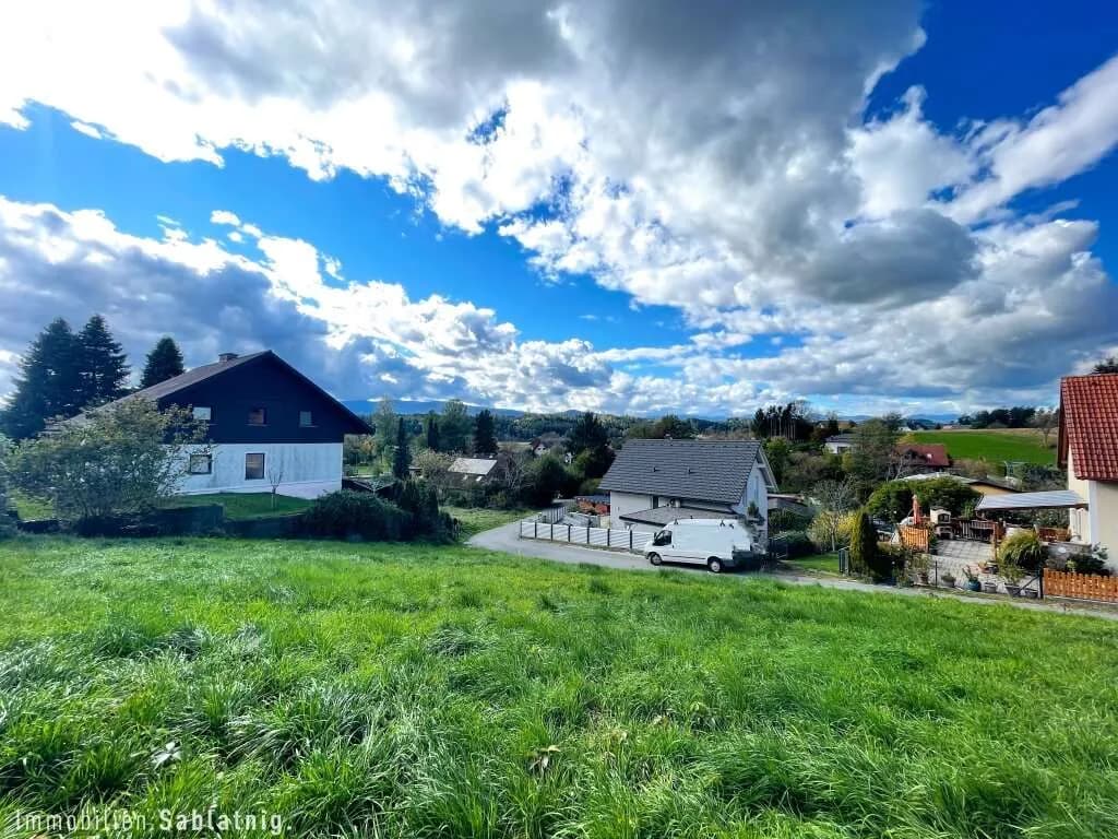 Grundstück kaufen in Graz-Umgebung – 794 m², € 198.000