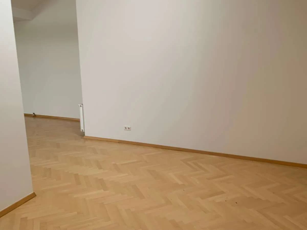 4-Zimmer-Wohnung mieten in Wien – 195 m², € 2.800 – Bild 15 von 22