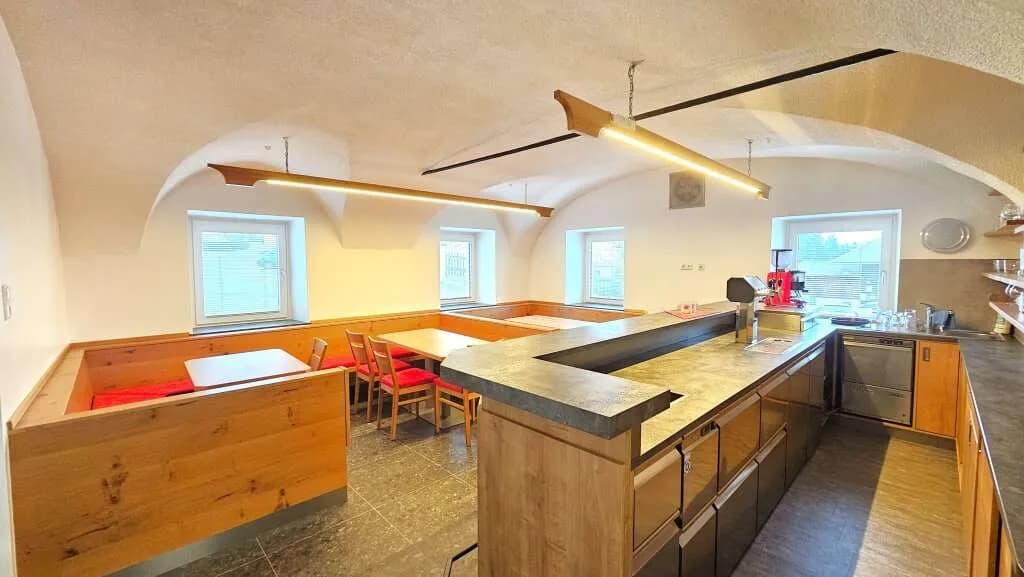 Gewerbeimmobilie mieten in Villach Land – 200 m², € 1.300 – Bild 2 von 20