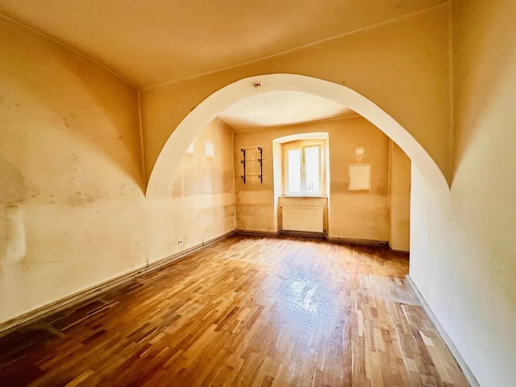 Wohnung kaufen in Neunkirchen – 65 m², € 94.000 – Bild 3 von 7