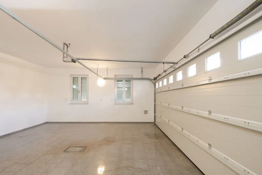 6-Zimmer-Immobilie mieten in Baden – 260 m², € 7.990 – Bild 17 von 24