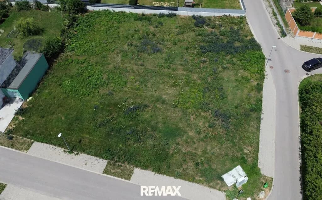 Grundstück kaufen in Neusiedl am See – 772 m², € 308.000 – Bild 2 von 3