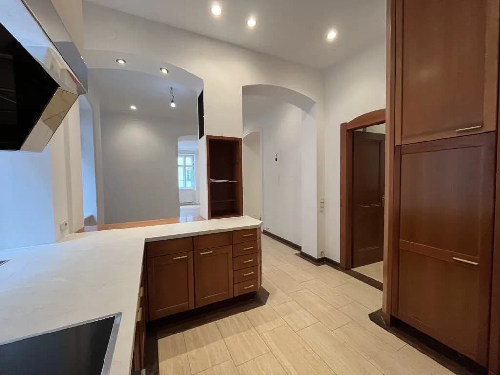 4-Zimmer-Wohnung mieten in Wien – 160 m², € 3.420 – Bild 17 von 23