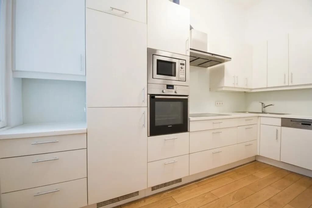 7-Zimmer-Wohnung mieten in Wien – 281,72 m², € 6.000 – Bild 13 von 27