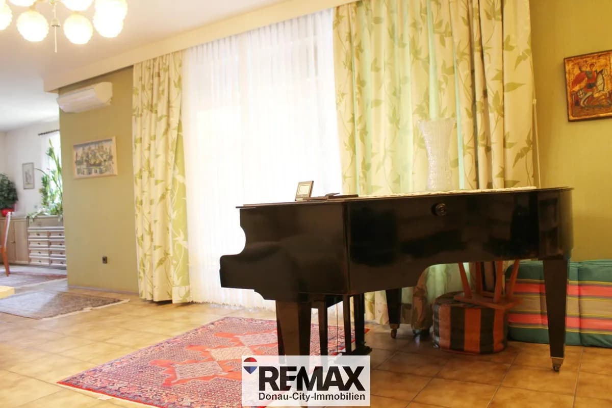 8-Zimmer-Haus kaufen in Korneuburg – 276,4 m², € 648.000 – Bild 5 von 28