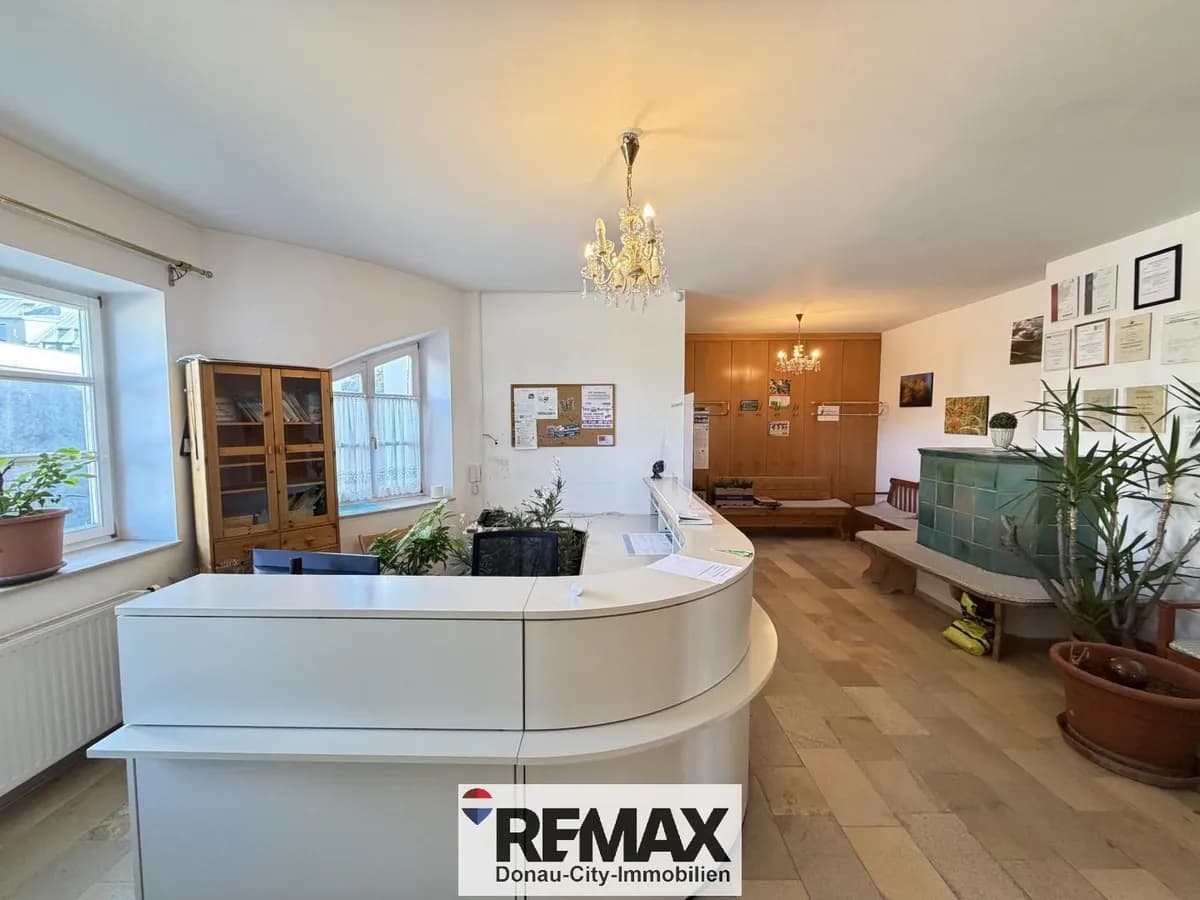 4-Zimmer-Gewerbeimmobilie mieten in Hollabrunn – 105 m², € 1.350 – Bild 2 von 11