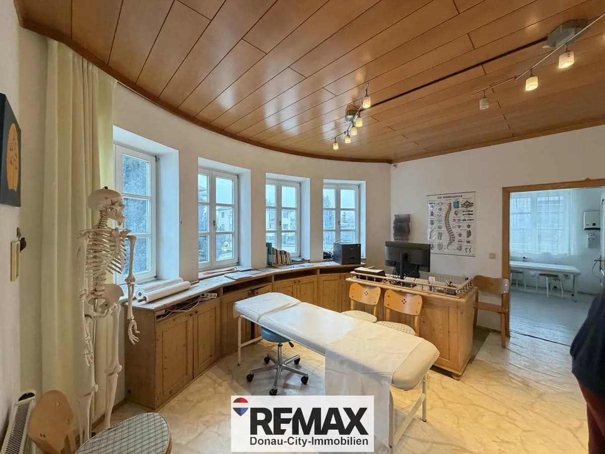 4-Zimmer-Gewerbeimmobilie mieten in Hollabrunn – 105 m², € 1.350 – Bild 8 von 11