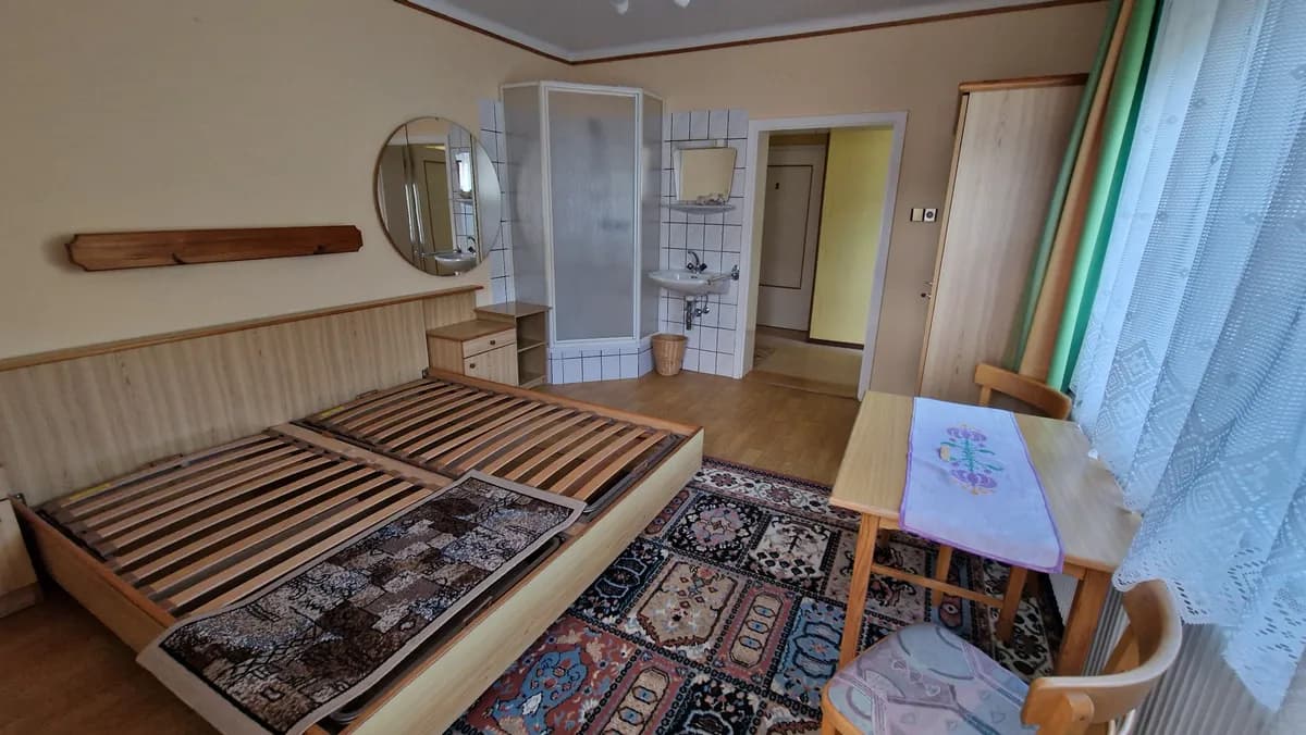 7-Zimmer-Haus kaufen in Krems Land – 148 m², € 300.000 – Bild 10 von 43