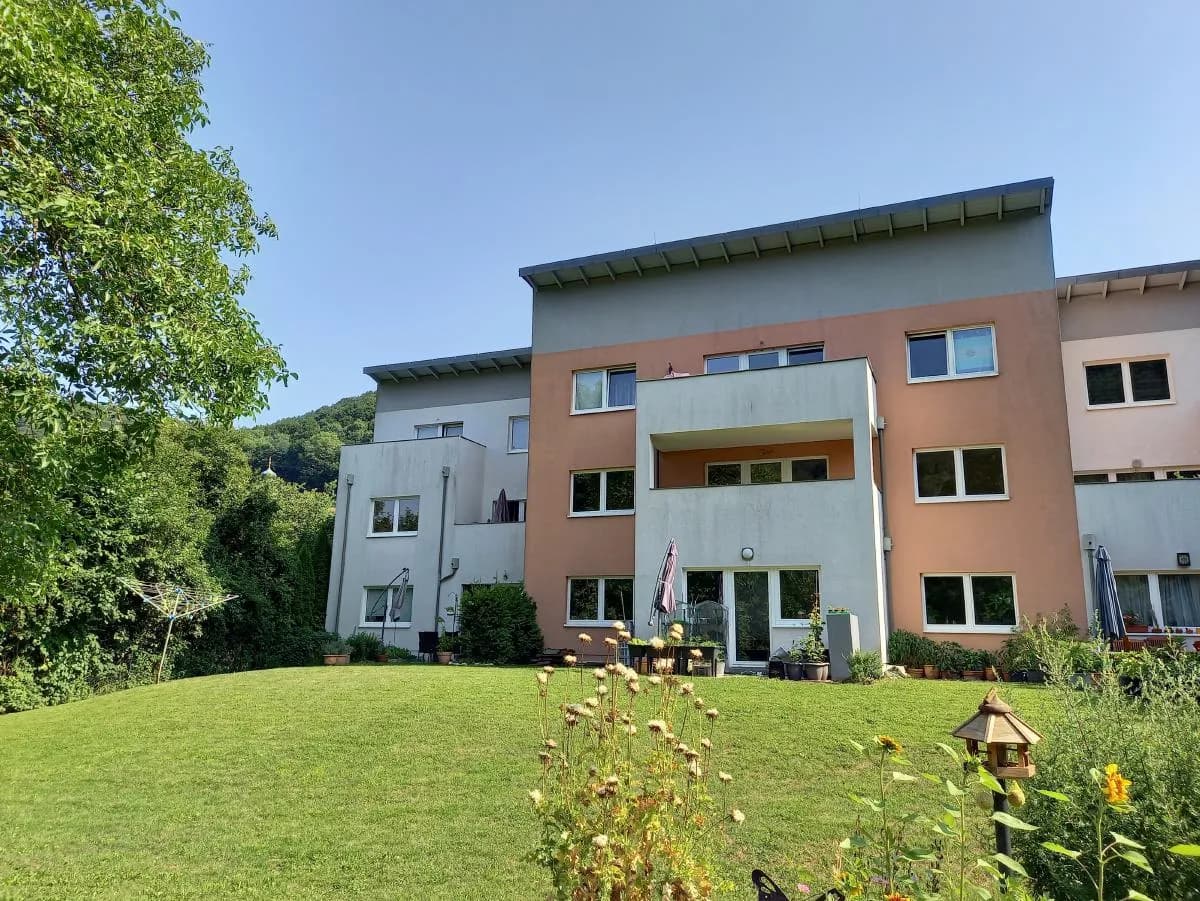 3-Zimmer-Wohnung mieten in Baden – 74,87 m², € 757