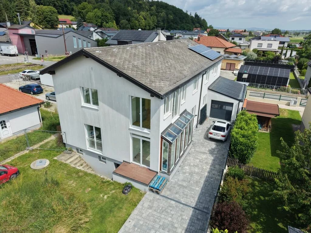 Haus kaufen in Sankt Pölten Land – 240 m², € 549.000 – Bild 2 von 7