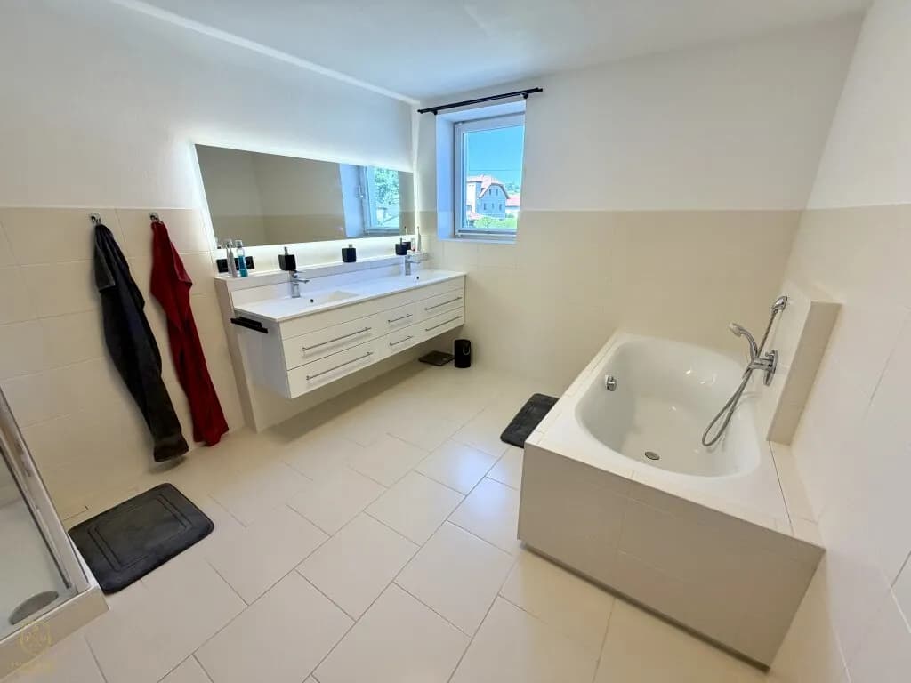 Haus kaufen in Sankt Pölten Land – 240 m², € 549.000 – Bild 6 von 7