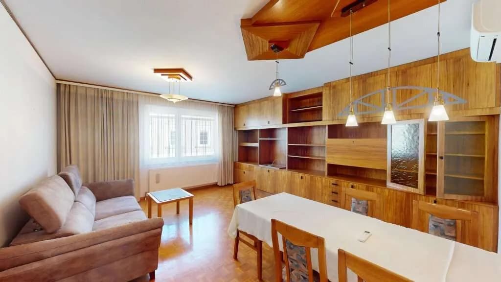 8-Zimmer-Gewerbeimmobilie kaufen in Gänserndorf – 245 m², € 749.000 – Bild 3 von 17