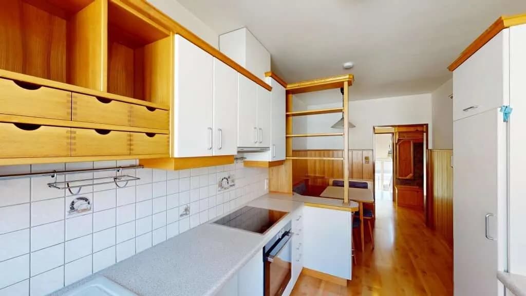 8-Zimmer-Gewerbeimmobilie kaufen in Gänserndorf – 245 m², € 749.000 – Bild 4 von 17