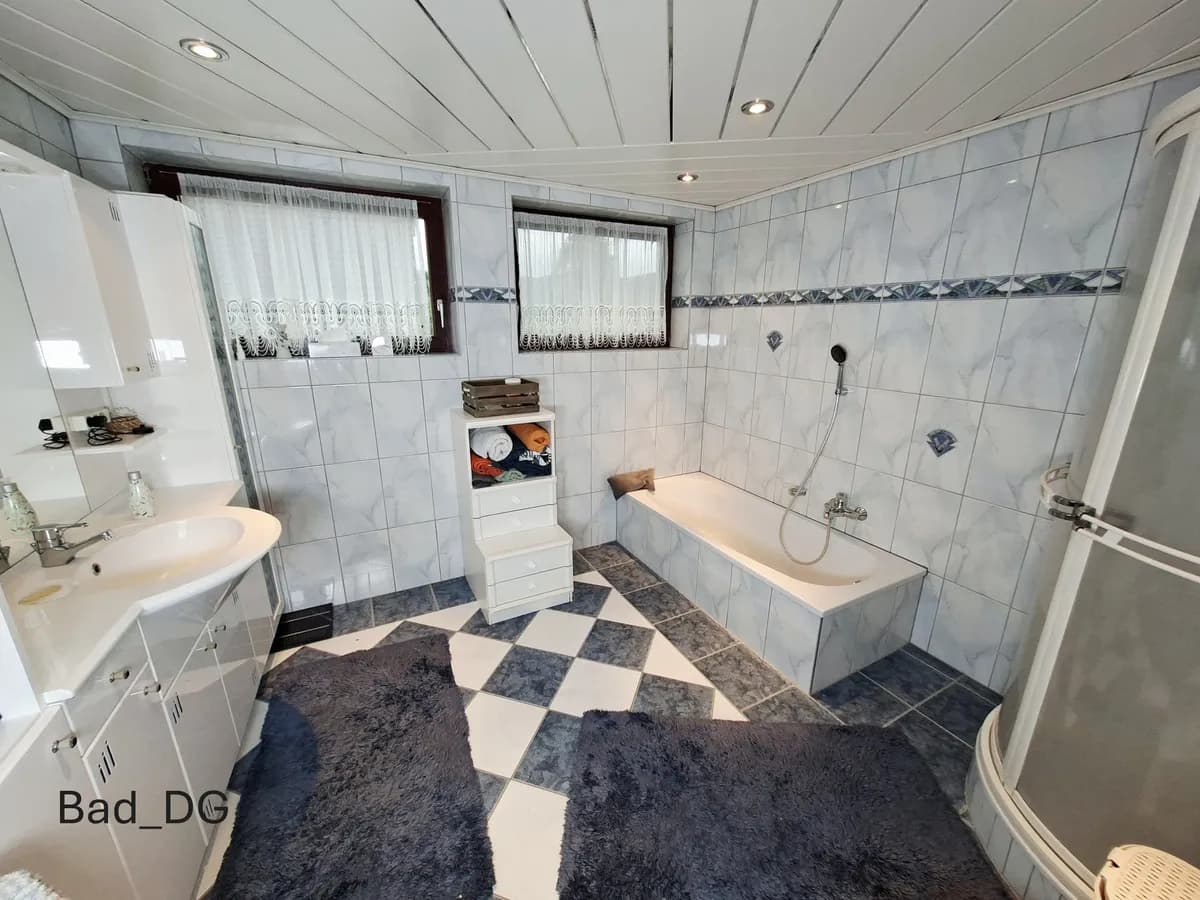 8-Zimmer-Gewerbeimmobilie kaufen in Wolfsberg – 282 m², € 590.000 – Bild 31 von 36