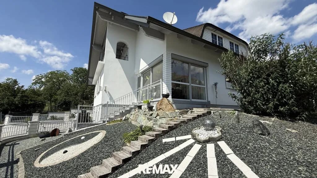 4-Zimmer-Haus kaufen in Oberwart – 140 m², € 498.000 – Bild 1 von 43