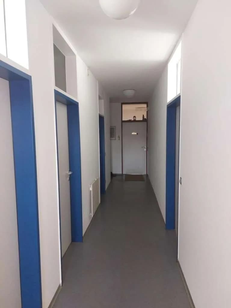 Gewerbeimmobilie mieten in Eferding – 141 m², € 1.038 – Bild 5 von 6