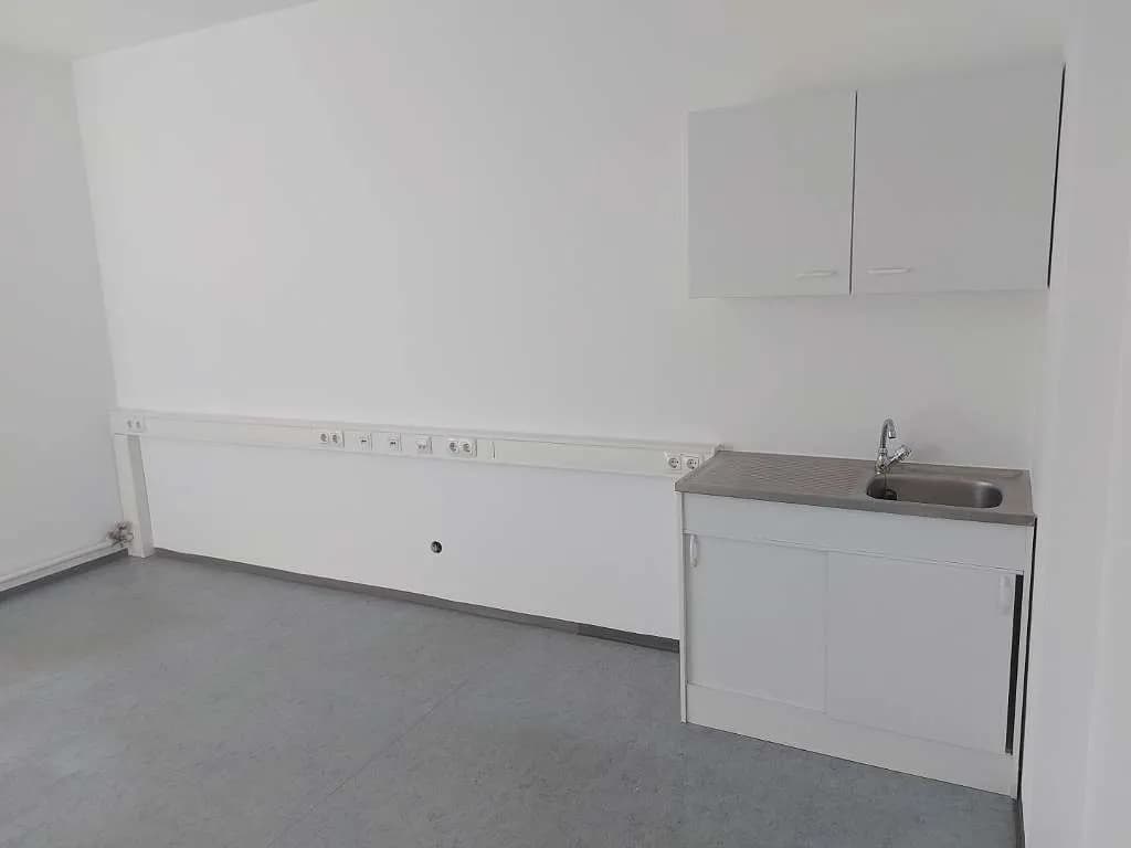 Gewerbeimmobilie mieten in Eferding – 141 m², € 1.038 – Bild 6 von 6