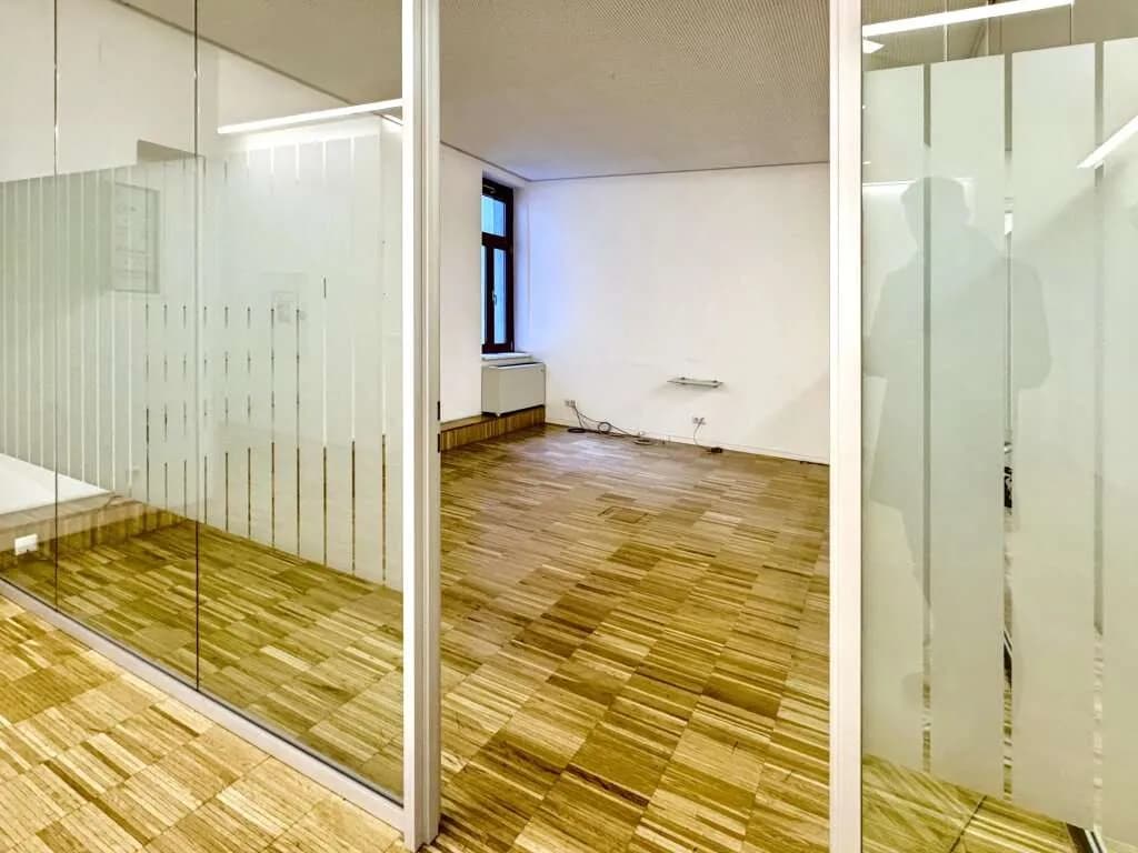 6-Zimmer-Gewerbeimmobilie mieten in Wien – 312 m², € 6.770 – Bild 2 von 9