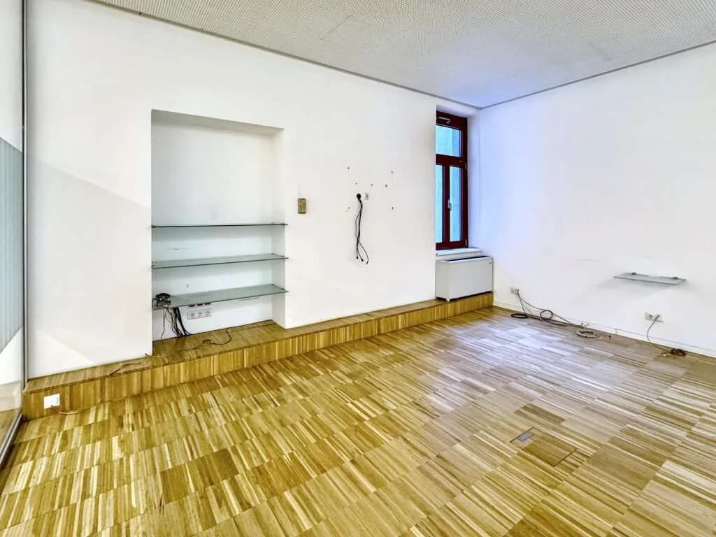 6-Zimmer-Gewerbeimmobilie mieten in Wien – 312 m², € 6.770 – Bild 3 von 9