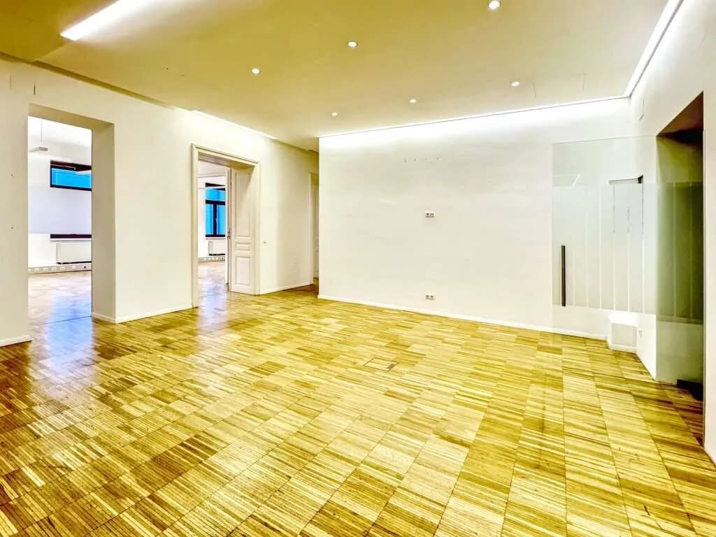 6-Zimmer-Gewerbeimmobilie mieten in Wien – 312 m², € 6.770 – Bild 8 von 9
